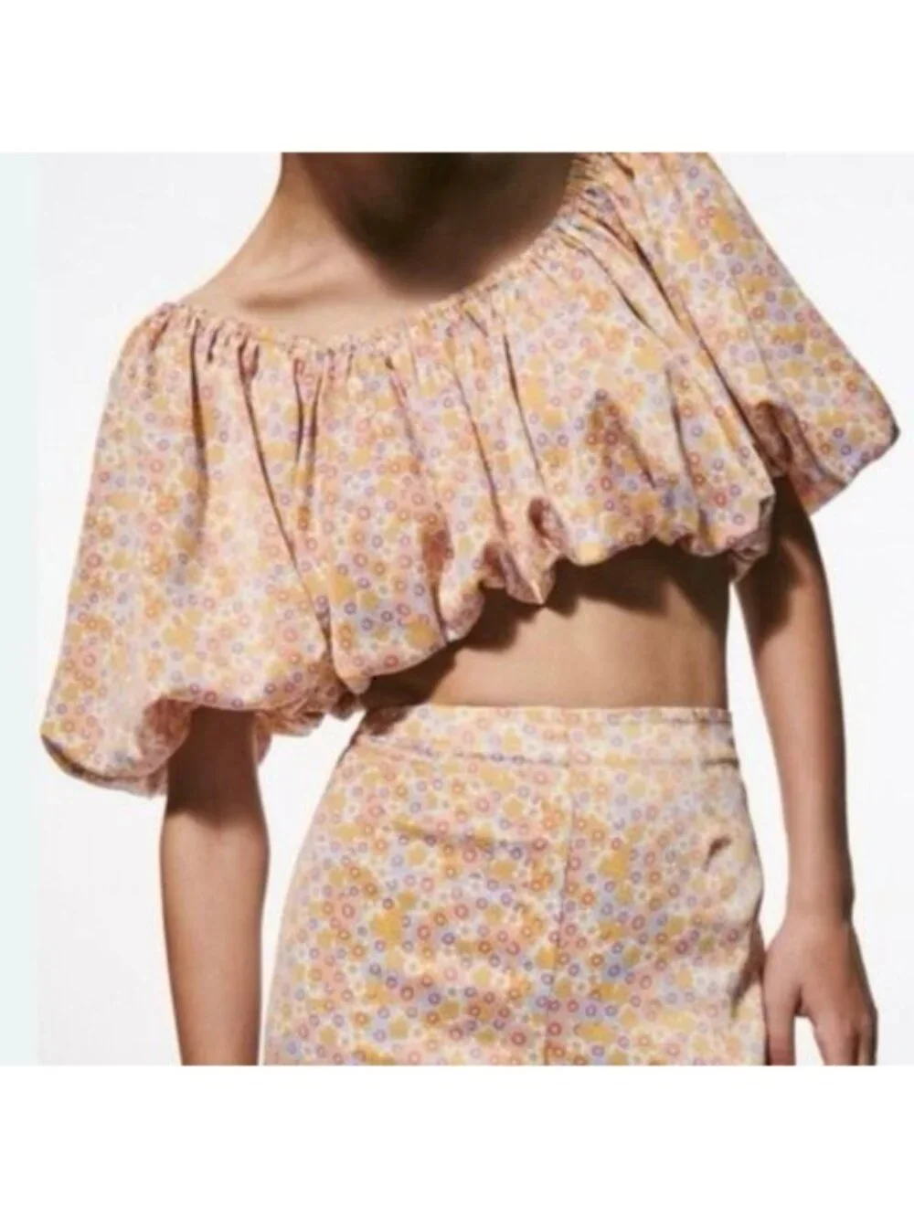 Zara Printed Satin Effect Floral Puff Sleeve Off Shoulder Crop Top Size Small
